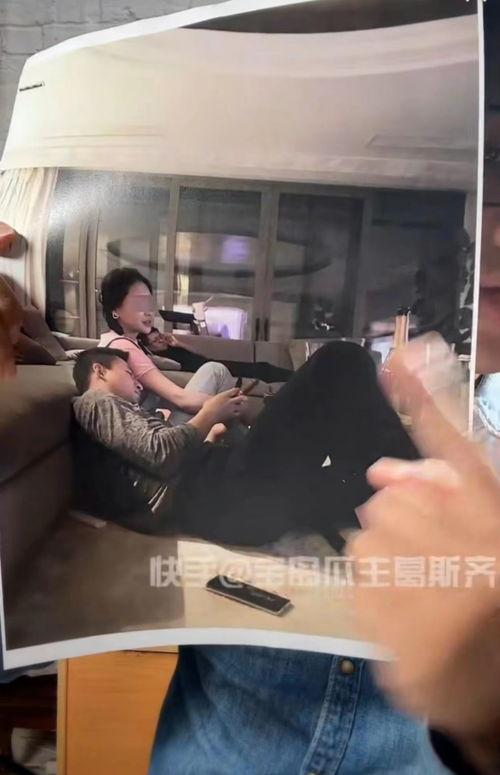 吃瓜直播间爆料娱乐,吃瓜群众揭秘娱乐圈幕后真相